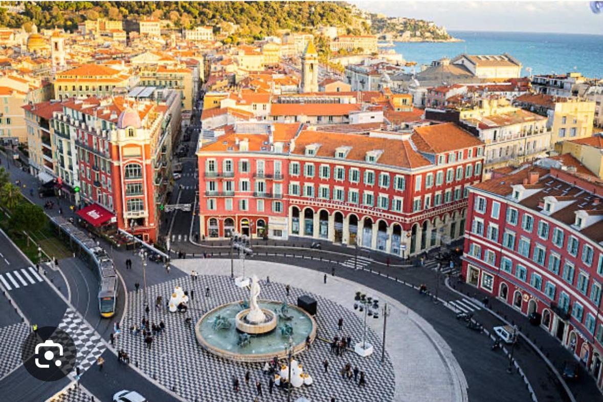 Appartement 4 Couchages Idealement Place Promenade Des Anglais / Cours Saleya นีซ ภายนอก รูปภาพ